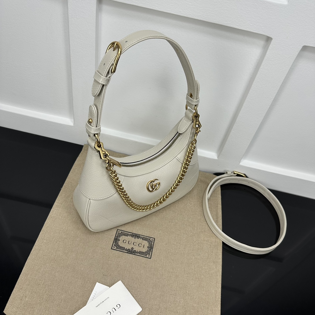 Gucci Hobo Bags